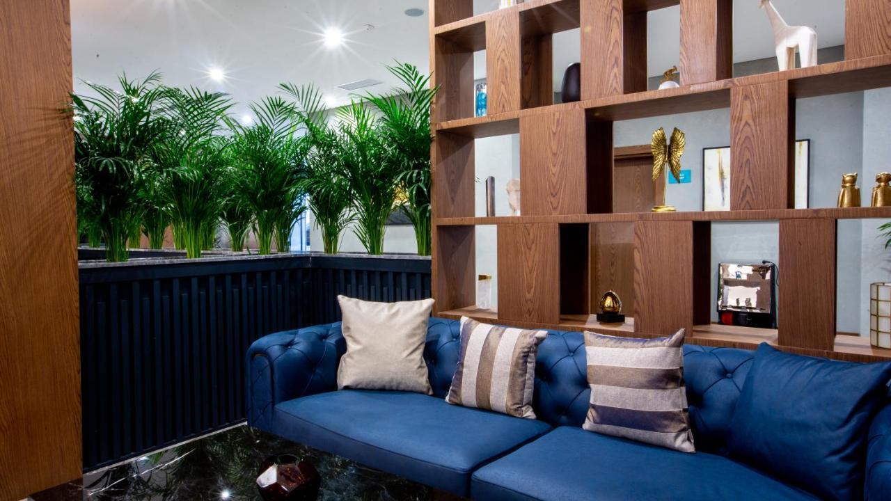 Hotel Wyndham Garden Baky Esterno foto