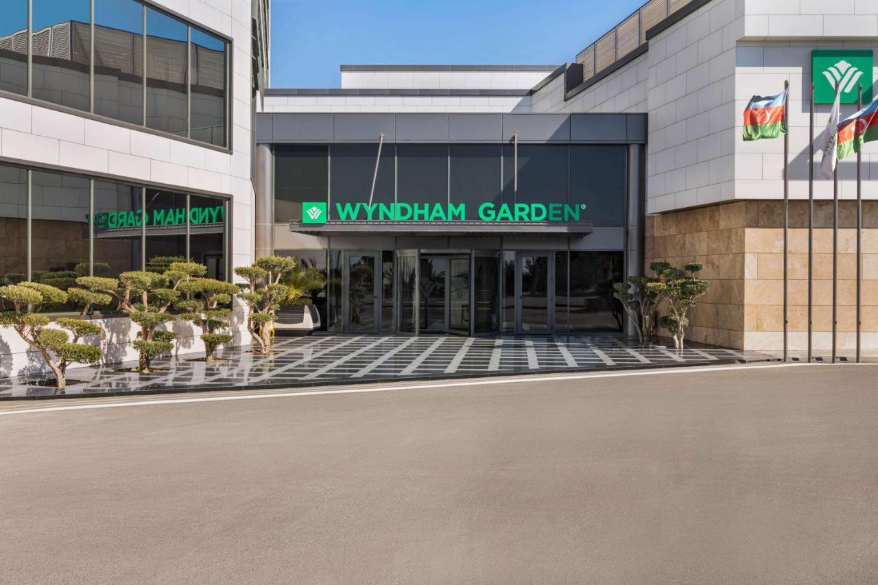 Hotel Wyndham Garden Baky Esterno foto